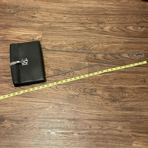 Badgley Mischka Metal Fringe Purse Black With Long Silver Chain - Picture 14 of 15